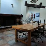 Pensionat Les Du Mas Peu Del Causse Sainte-Colombe-de-la-Commanderie