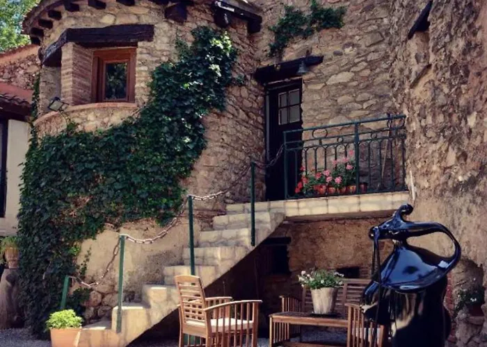 Affittacamere Les Du Mas Peu Del Causse 4*
